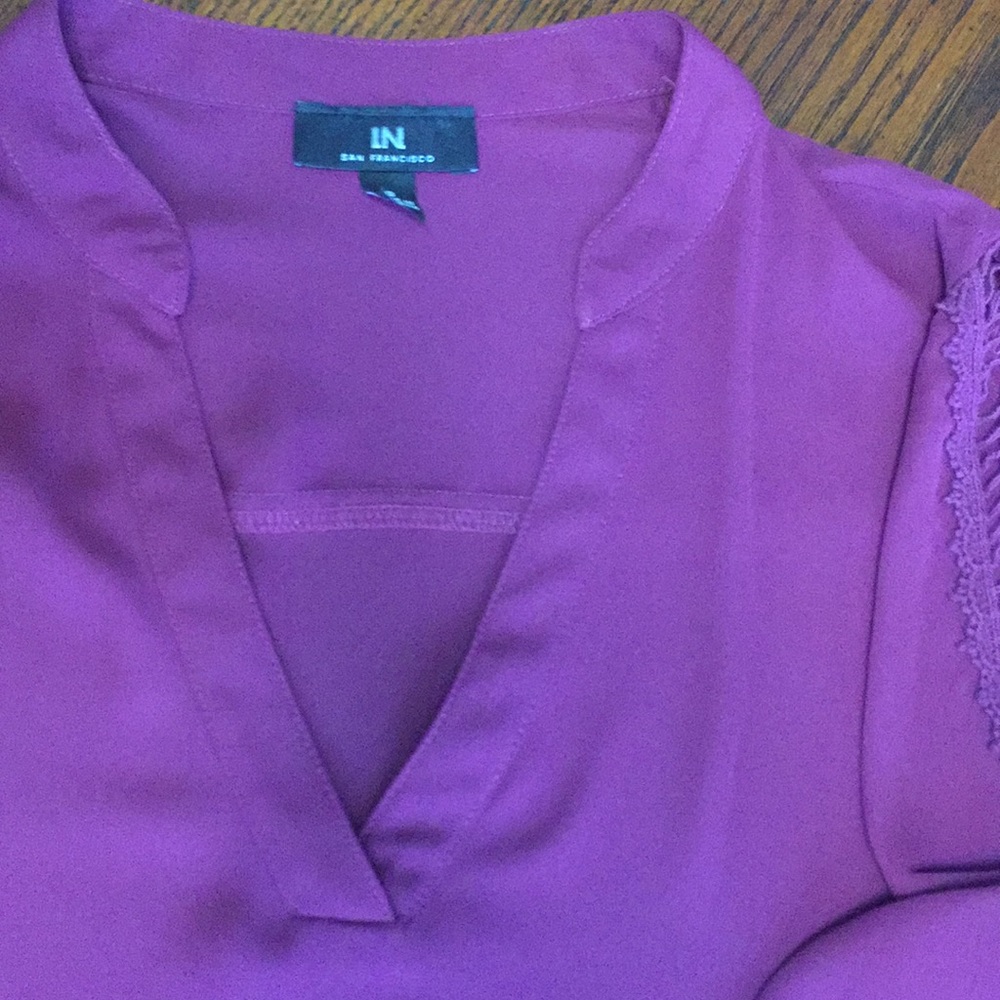 Women’s Top!!! - Picture 3 of 4